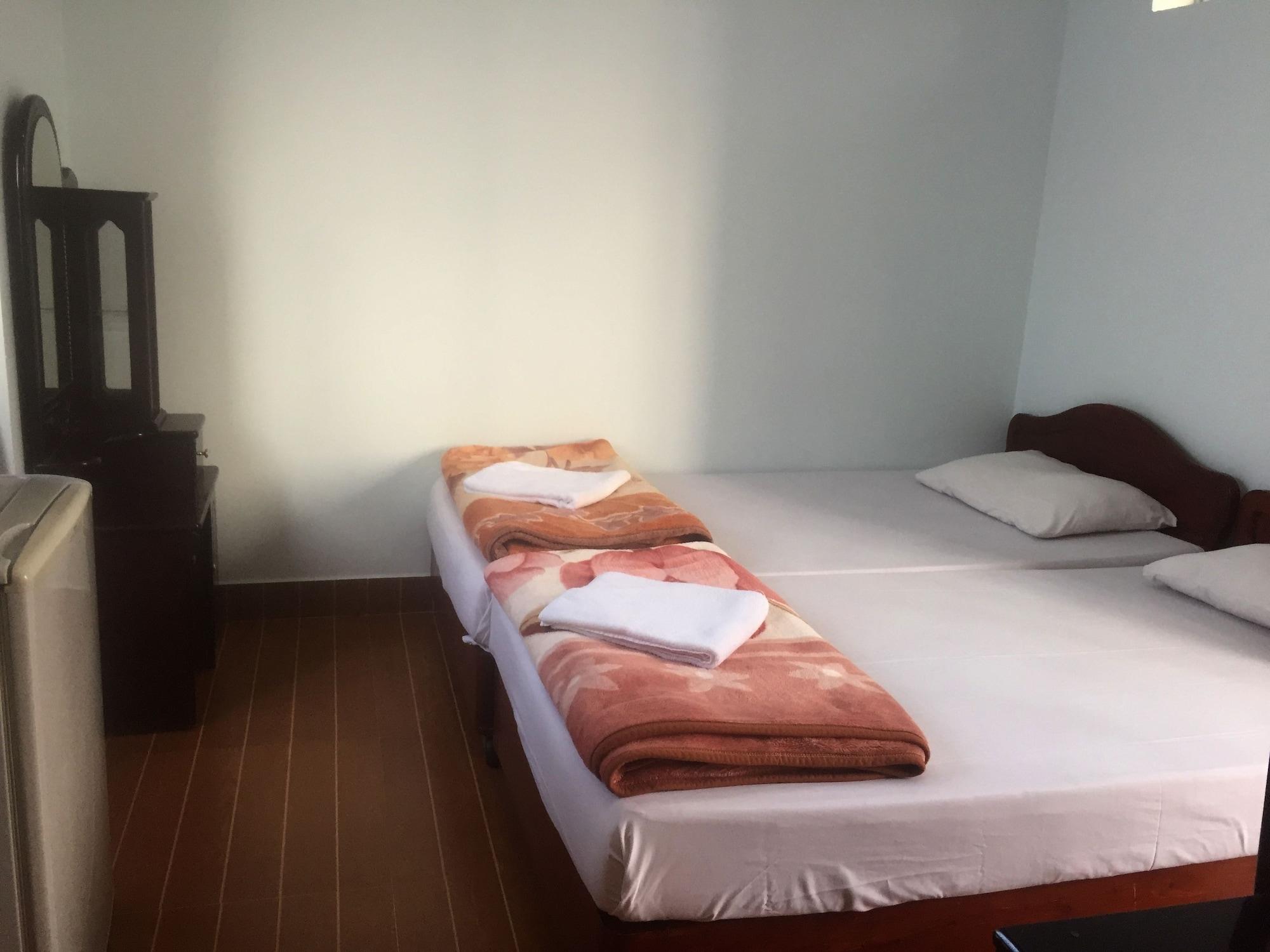 Binh Duong 2 Hotel Hué Extérieur photo